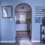 Broad Street Suite 2 - Amazing Location In The Heart Of Town - Parking Available - King & Queen Bedroom