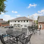 The Flats Of Lake Geneva- Suites 1 And 2