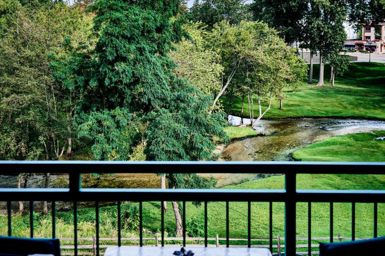The Cove Of Geneva Resort