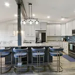 Stunning Pool View Condo At Abbey Villa - Gas Fireplace