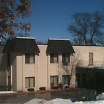 Chateau Royale Inn