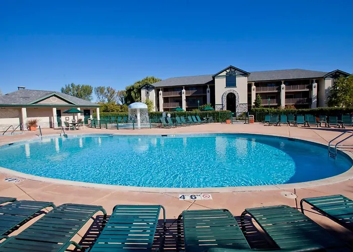 Holiday Inn Club Vacations At Lake Geneva Resort