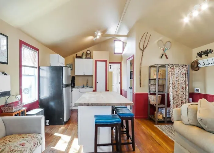 New Charming Lakeview Haven 2Br Cozy Como Cottage With Lake Views