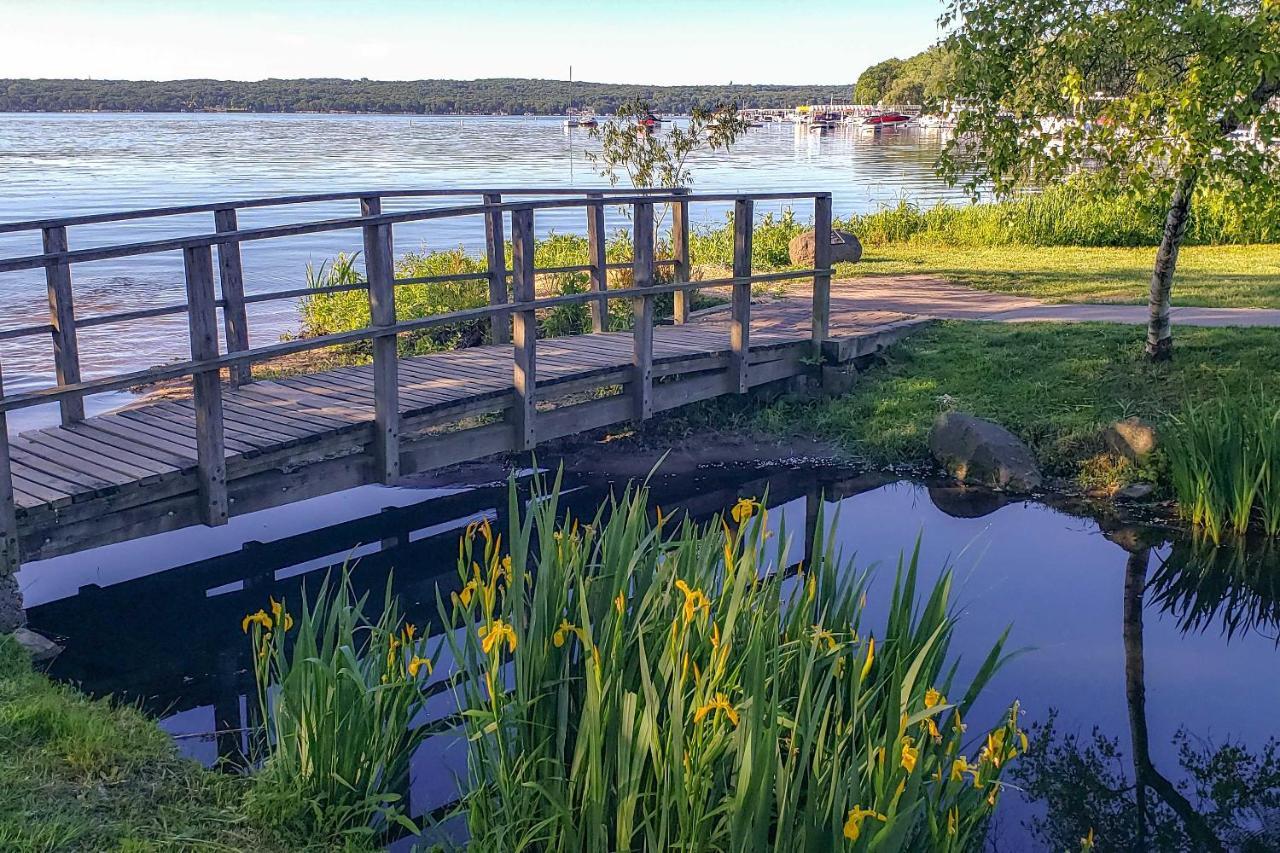 Holiday home Family - Walk To Geneva And Restaurants! Lake Geneva