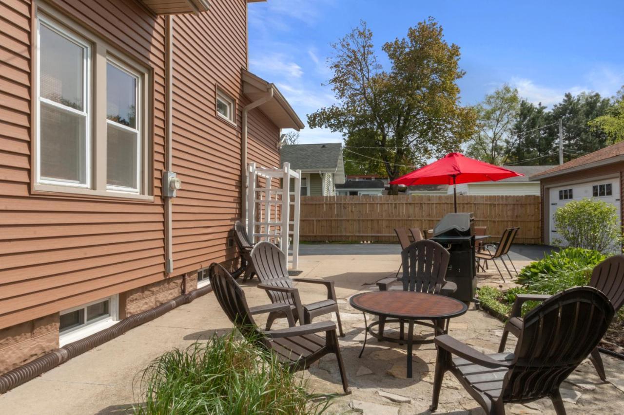 Holiday home Gorgeous Downtown Bungalow, Walk Everywhere!!! *