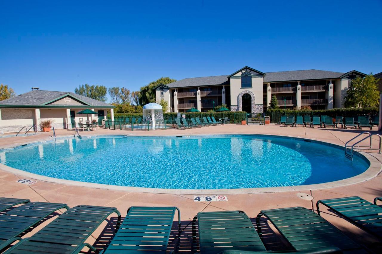 Club Vacations At Geneva 3*