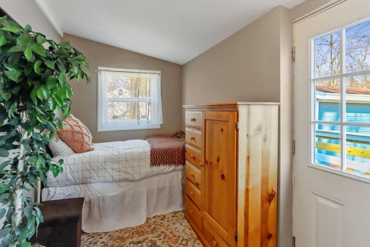 New Charming Lakeview Haven 2br Cozy Como With Lake Views Lake Geneva