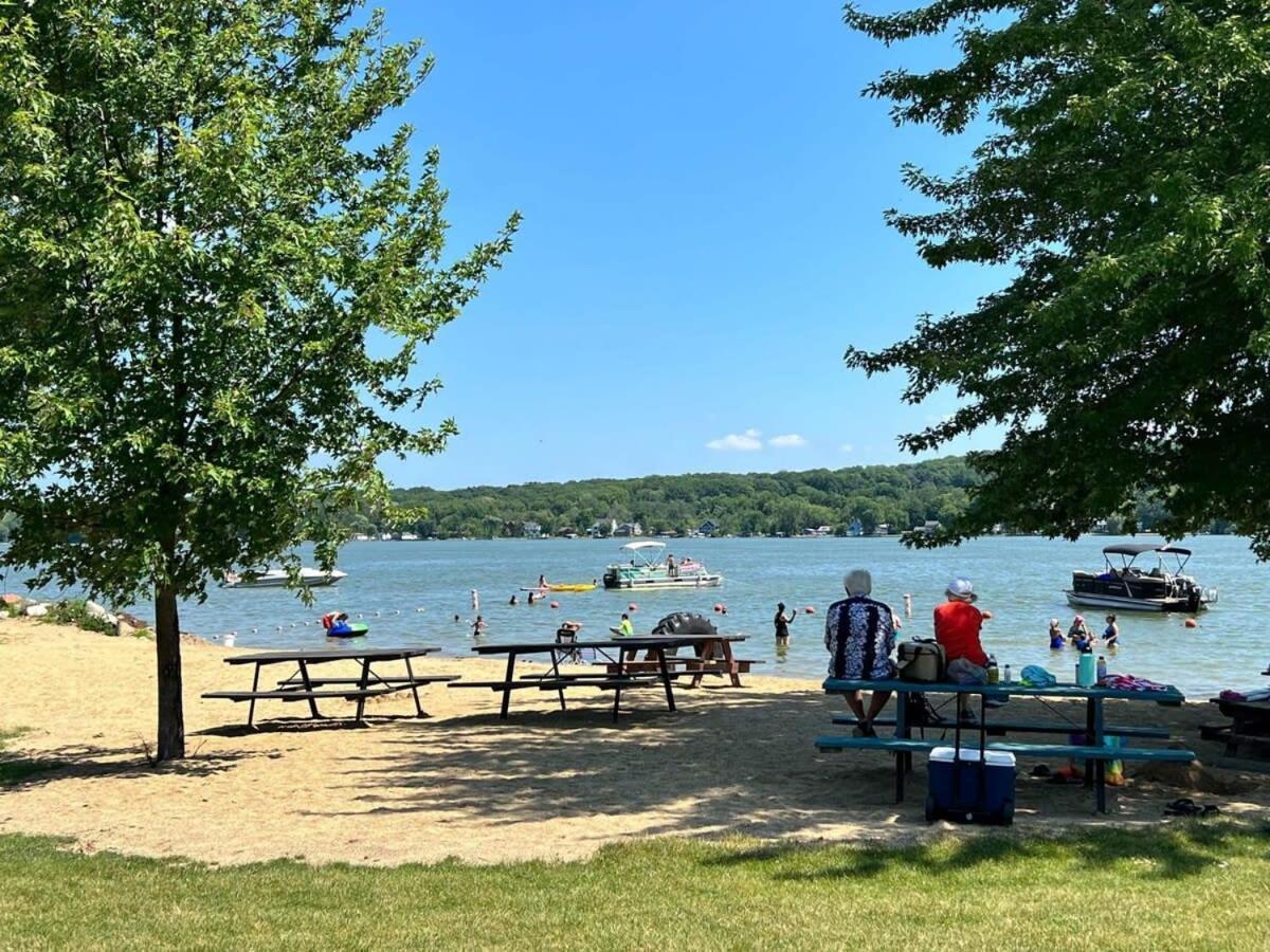 Holiday home New Charming Lakeview Haven 2br Cozy Como With Lake Views