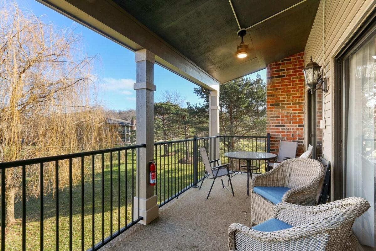 Stunning Pool View At Abbey - Gas Fireplace Lake Geneva