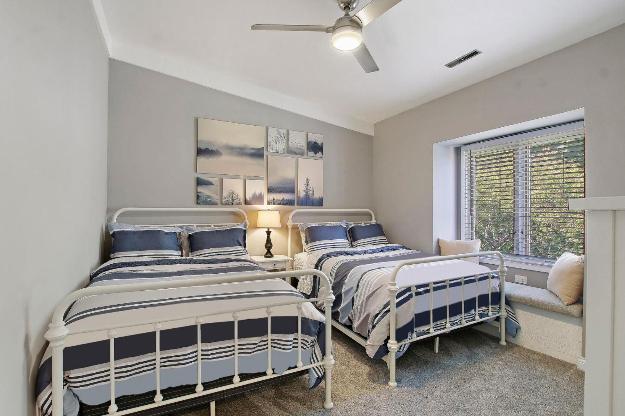 The Luxe At Abbey - Gas Fireplace - King Master - Large Covered Balconies -pool View Apartment *