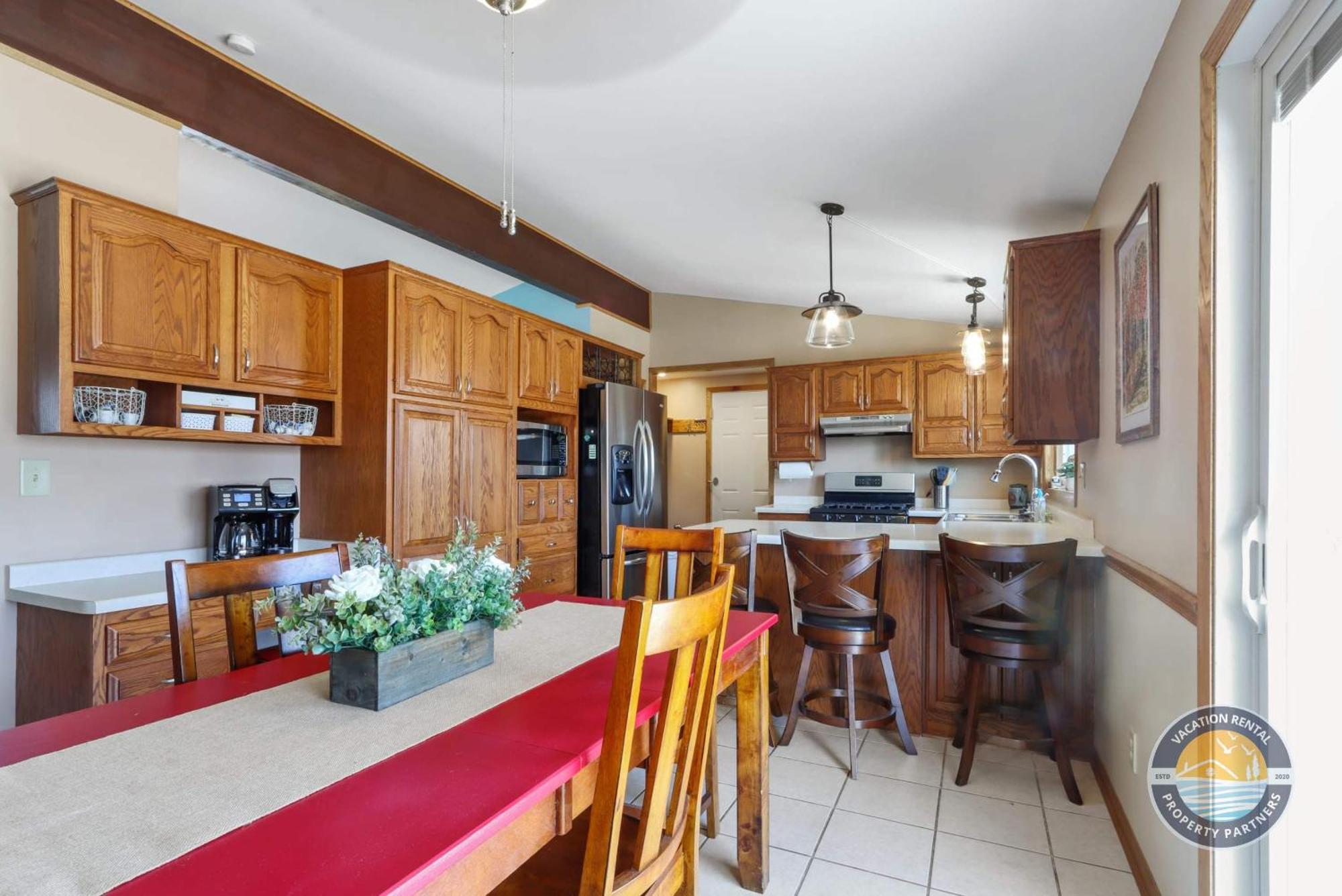 Cozy Maple House Family Retreat Lake Geneva