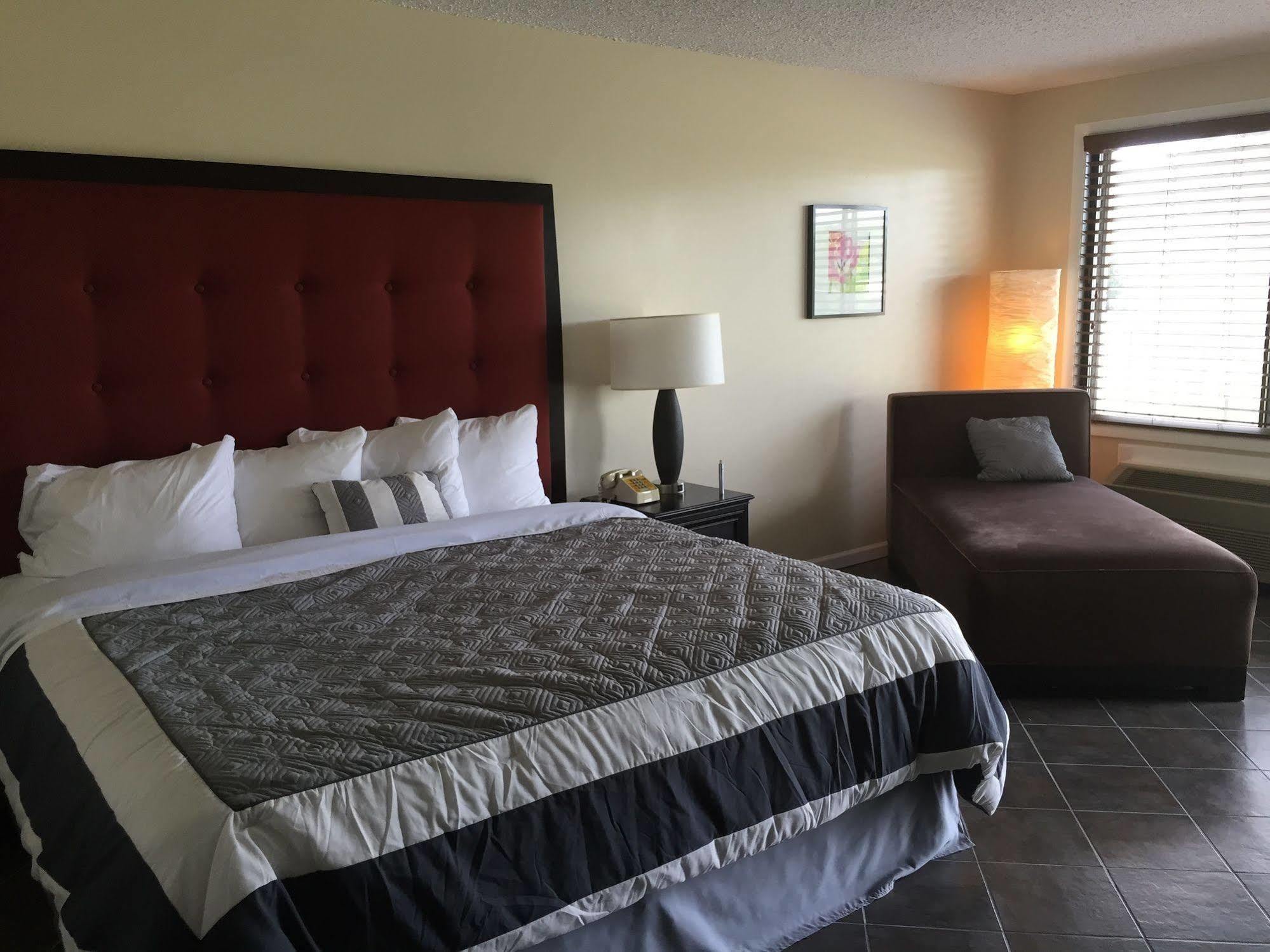 Geneva Wells Motel 2*
