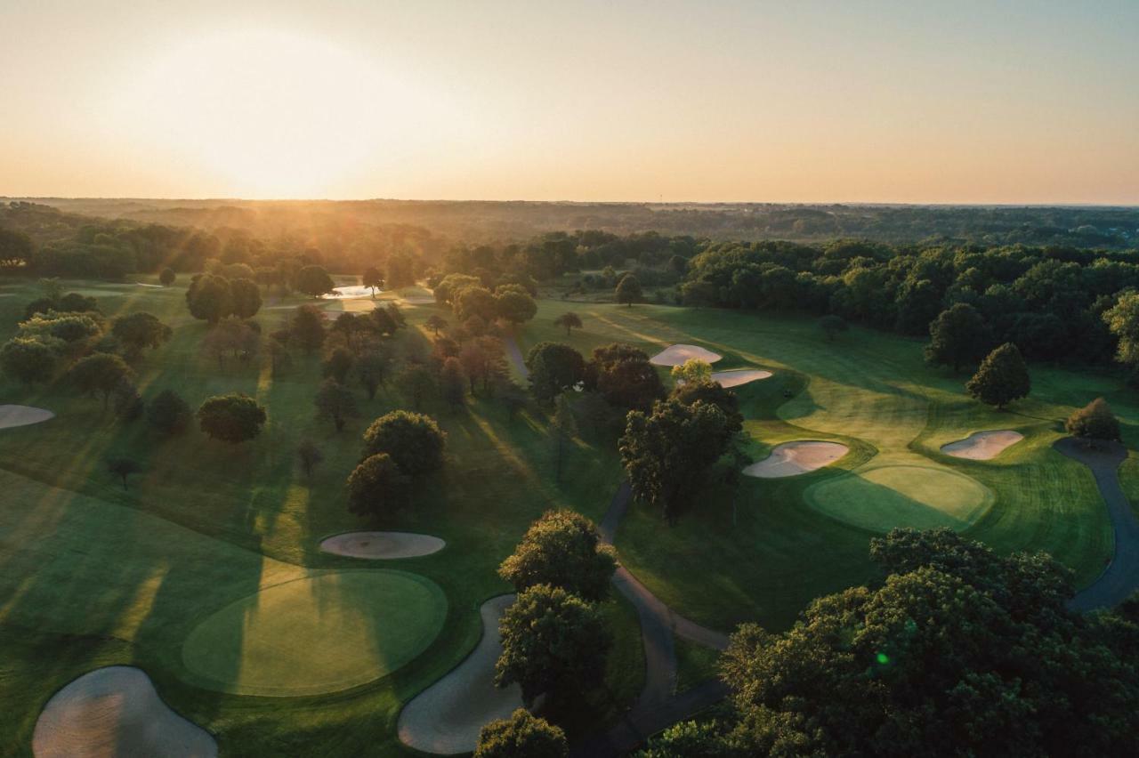 Grand Geneva And Resort